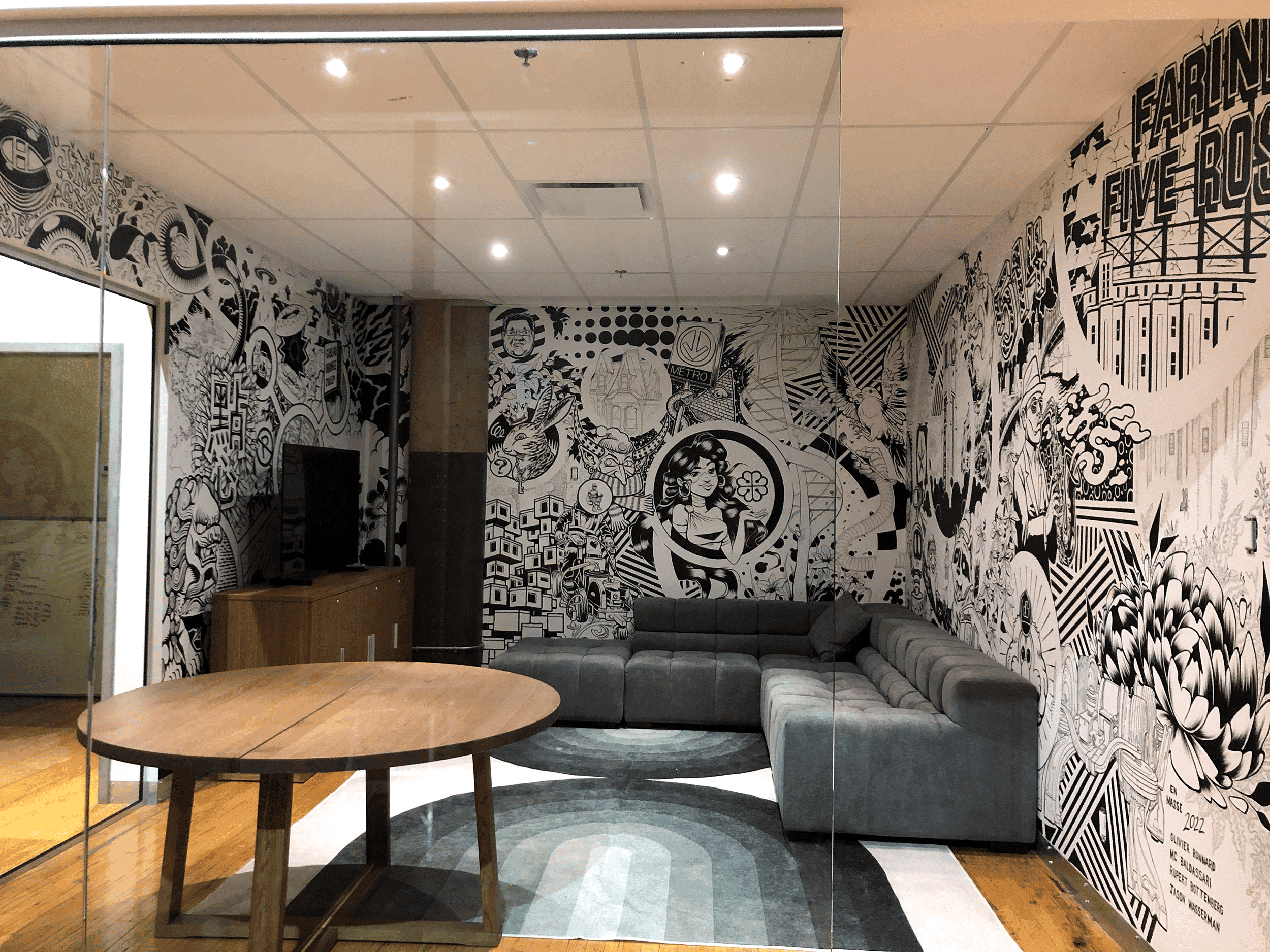 En Masse mural 2
